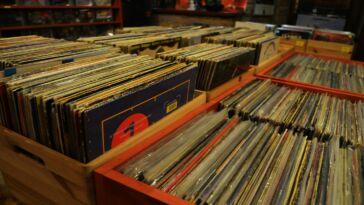 Vor der Schließung: Sound Metaphors lädt zum großen Plattenverkauf ein