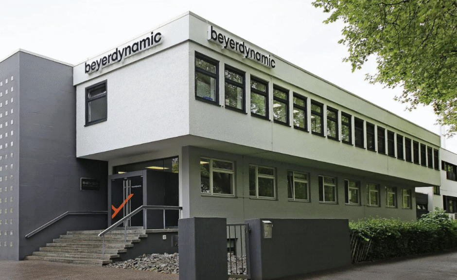 Beyerdynamic an Cosonic aus China verkauft 