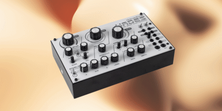 Test: Dreadbox Hades Reissue - analoger Basssynthesizer mit mini Patchbay