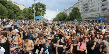 Tanzend ins Wochenende: Drei Demos, die euch erwarten