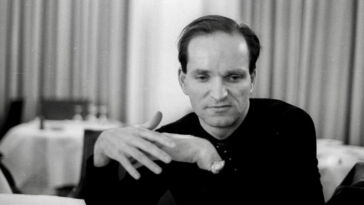 "We are the Robots" - Florian Schneiders Vocoder und Synthesizer werden versteigert