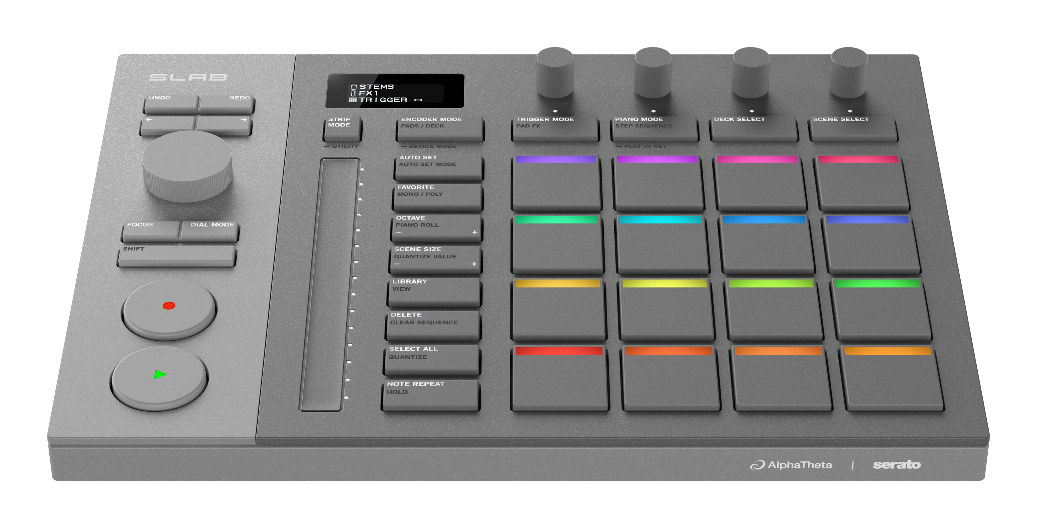 Der AlphaTheta SLAB ist der erste Controller, der speziell f&uuml;r Serato Studio entwickelt wurde. AlphaTheta SLAB Schr&auml;gansicht