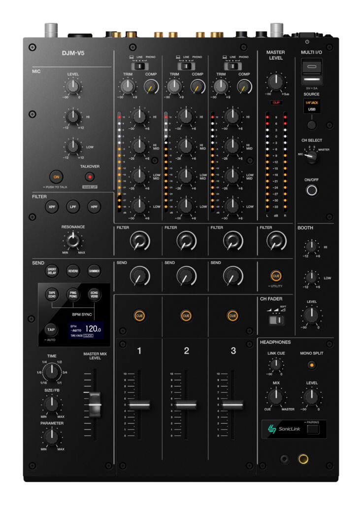 Der Mixer bietet drei Kan&auml;le mit Vierband-EQs und Kompressoren. AlphaTheta DJM-V5 - Draufsicht