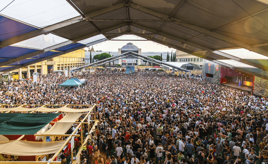 Suchergebnisse für: "Club"