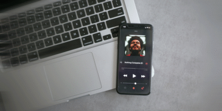 Angriff auf Spotify: Apple Music setzt auf KI-Playlists und TikTok-Feature