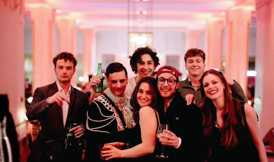 "Zeichen gegen Clubsterben": Techno findet immer öfter in Konzerthäusern statt