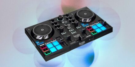 Hercules DJControl Inpulse 200 MK3: DJ-Controller für Einsteiger kreativ aufgebohrt