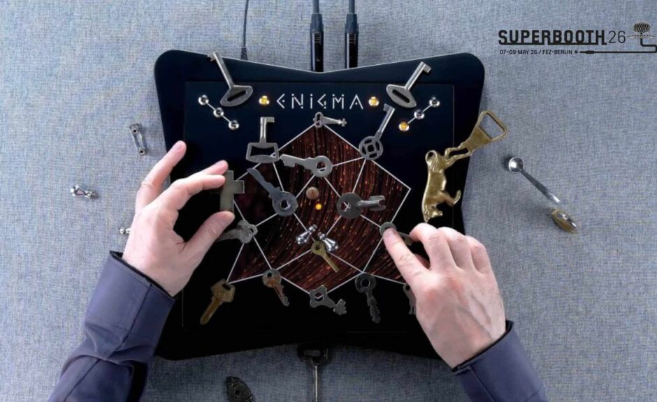 Superbooth 26: SOMA Enigma, ein Synthesizer, der mit Metallobjekten gespielt wird