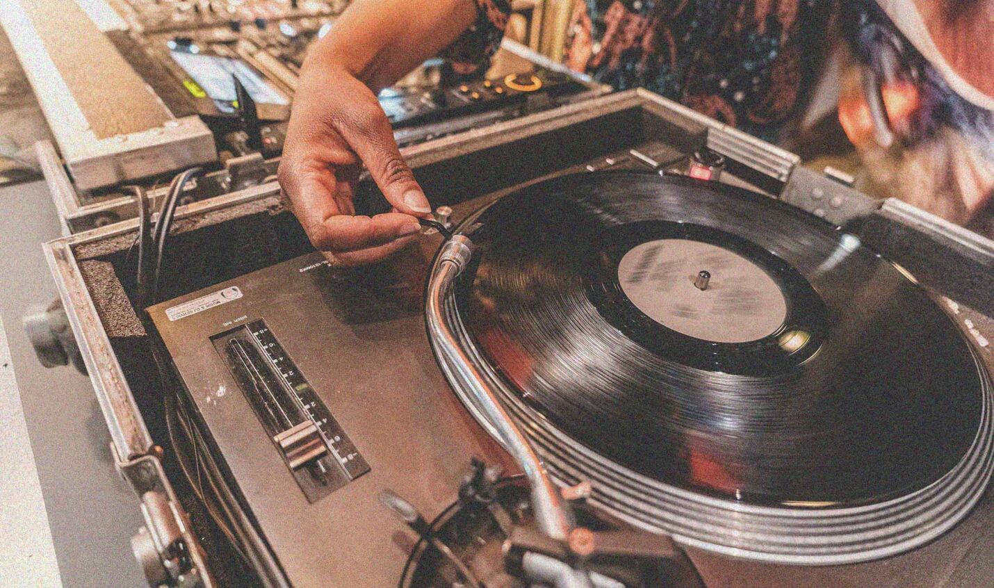 Rettung für Berliner Vinyl-Presswerk: Pariser Kult-Label Yoyaku übernimmt OBJECTS Manufacturing