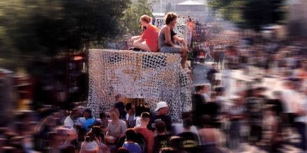 Wie war Berliner Clubkultur nach der Wende? Open Call sucht Zeitzeugen für 90er-Jahre-Projekt