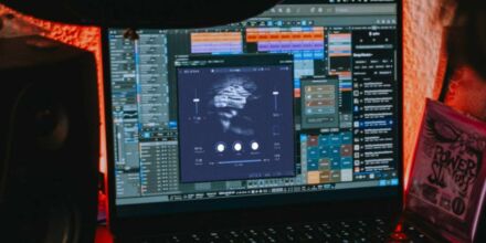 Arturia Rev OCEAN: Neuer Hall-Effekt für fließende, organische Klangräume