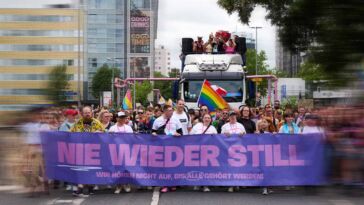 Bitterer Befund im Pride Month: Zustimmung für queere Menschen in Deutschland sinkt drastisch