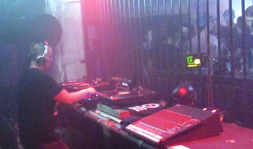 Digitales Weltkulturerbe: Wie die TU Berlin das Erbe bedrohter Techno-Clubs retten will