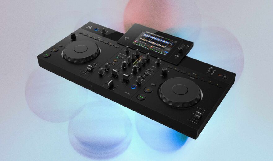 AlphaTheta XDJ-AN: Neues All-in-one-System mit Streaming-Zugriff