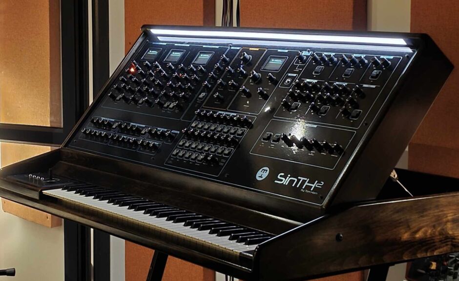 Tom Horn SinTH2: Digitaler Monster-Synthesizer aus Polen