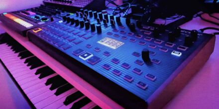 Behringer BMX im Test: Zwischen Vintage-Sound und moderner Hybrid-Technik
