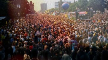 "Love is Stronger": Neue ARD-Doku beleuchtet den Mythos Loveparade