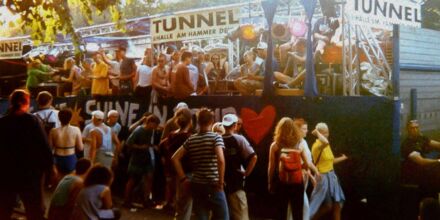 Jenseits von "Sunshine": 10 unterschätzte Loveparade-Hymnen, die wir garantiert vergessen haben