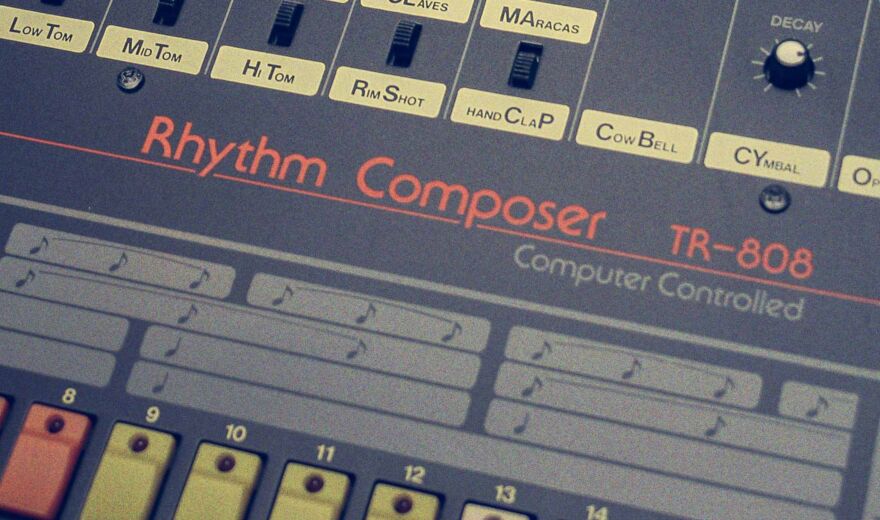 Die Magie der 808: 5 Legendäre TR-808-Patterns und warum sie so perfekt klingen