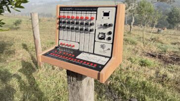 Retro-Gaming-Charme: Arthur Joly baut die wahrscheinlich sexyste Drum-Machine des Jahres