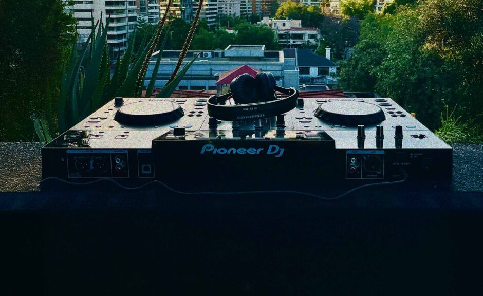 Sicherheitsrisiko bei CDJ und XDJ: AlphaTheta warnt vor Schwachstelle 