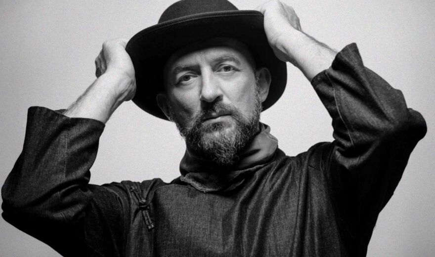 Brand nach Blitzeinschlag: Damian Lazarus verliert sein legendäres Toskana-Studio