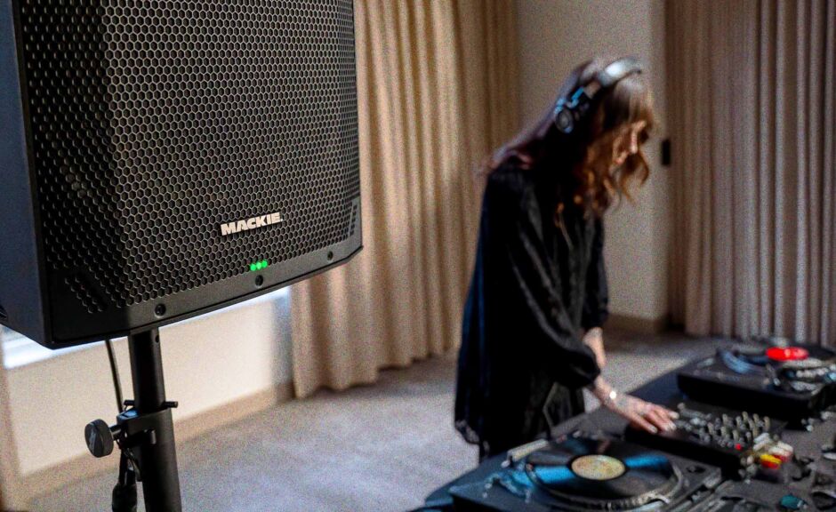 Mackie Thump12v4: Was kann Mackies neue Aktivbox für DJs und Live-Acts?