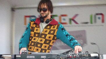 Ricardo Villalobos: Ein Mythos zwischen den Zeilen