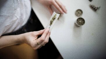 Kiffen im Club: Wiesbadens zieht Bilanz zu Drug-Checking