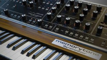 Memorymoog als Plug-in. XILS-lab bringt MemoryTone