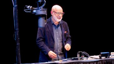 "Label für Außenseiter" feiert Comeback: Brian Eno startet Opal Records neu und kündigt Klima-Spende an