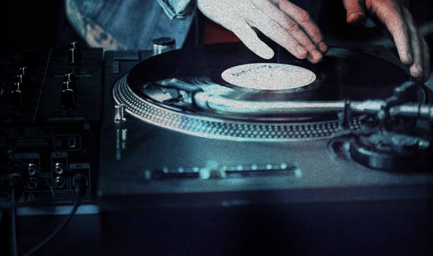DJ-Plattenspieler 2026: Diese 5 Modelle musst du auf dem Schirm haben