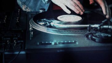 DJ-Plattenspieler 2026: Diese 5 Modelle musst du auf dem Schirm haben