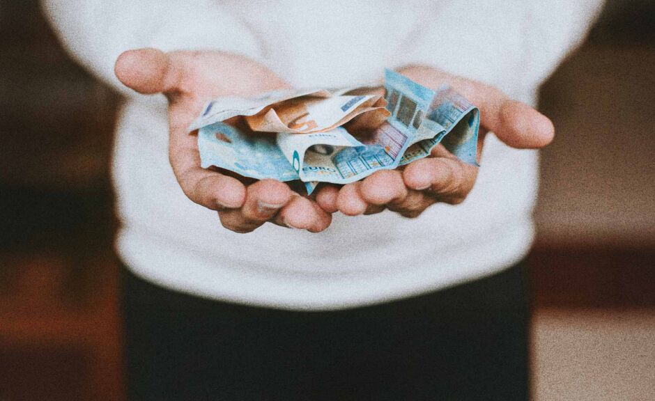 325 Euro pro Woche fürs Kreativsein: Was Deutschland von Irlands Grundeinkommen für Künstler lernen könnte
