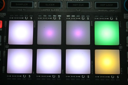 Reloop Neon - Pad FX