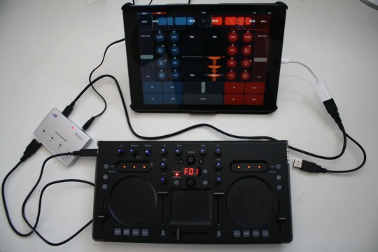 Zum Anschluss an ein iPad wird ein CC-Kit ben&ouml;tigt