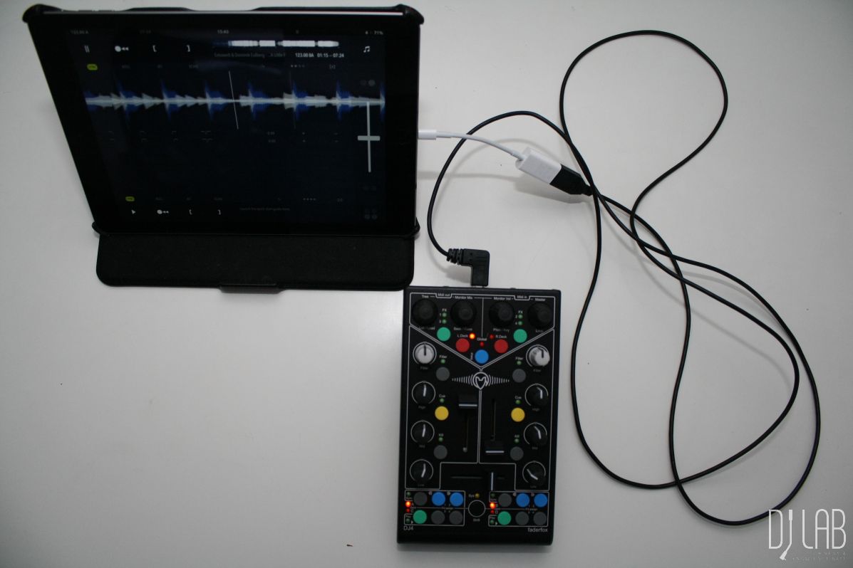 Faderfox DJ4 - iPad-Kombination