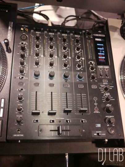 Reloop RXM-60 digital