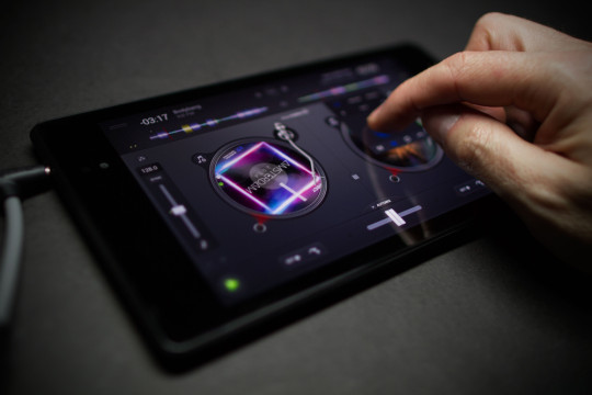 djay-for-Android-2
